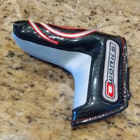 Odyssey O Works Blade Putter Cover - Picture 2 of 8